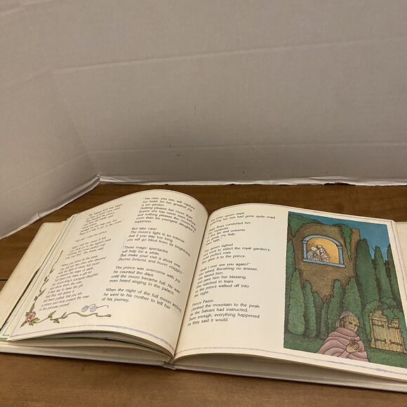 The Prince Of The Dolomites By Tomie De Paola Ex Library Hardcover - Picture 9 of 13